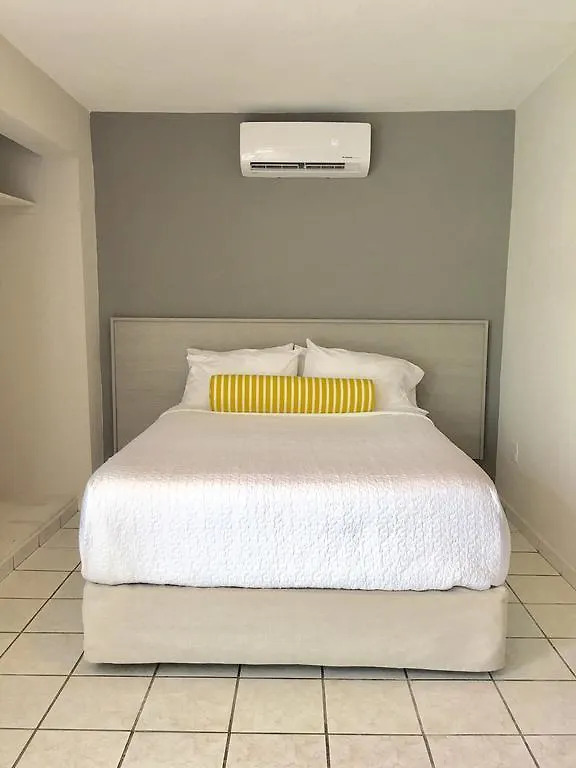 Mont Caribe Guest House San Juan 2*,